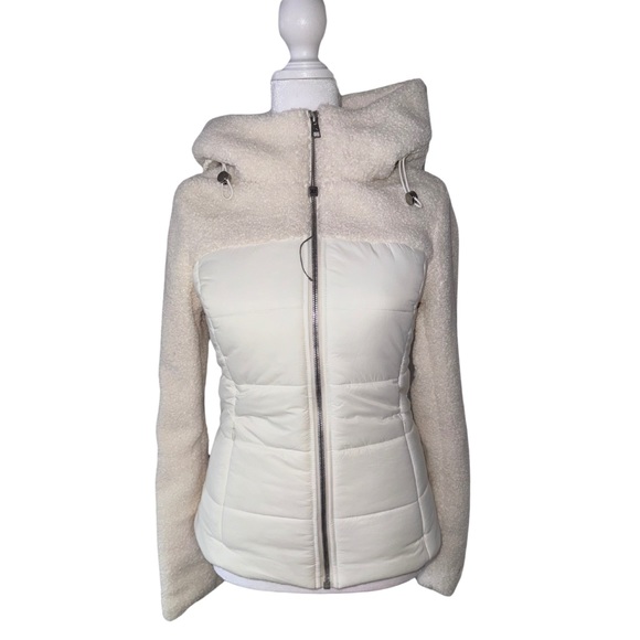Soia & Kyo Jackets & Blazers - Soia & Kyo Cream Off White Fitted Hooded Lightweight Puffer Coat